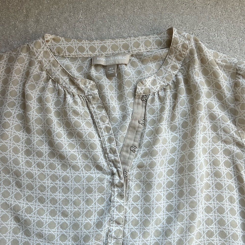 Banana Republic Silk Blouse